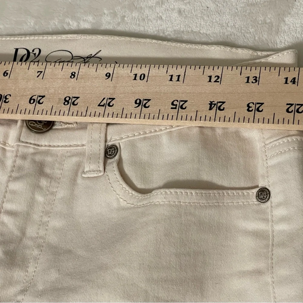DG2 Diane Gilman Jeans  Sz 6 Cream Beige Denim Ankle Frayed Hem Stretch Boho - Picture 3 of 5